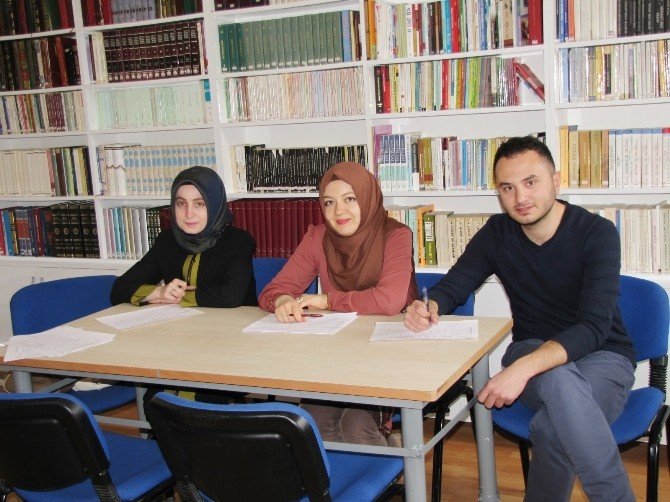 Hisarcık’ta İstiklal Marşını Güzel Okuma Yarışması