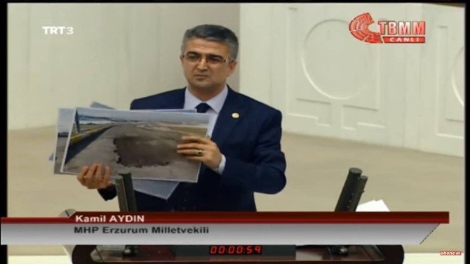 Meclisteki Tartışma MHP Safında İstifaya Yol Açtı