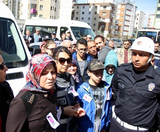 Şehit Özel Harekat Polisi Tufaner Son Kez Evine Getirildi