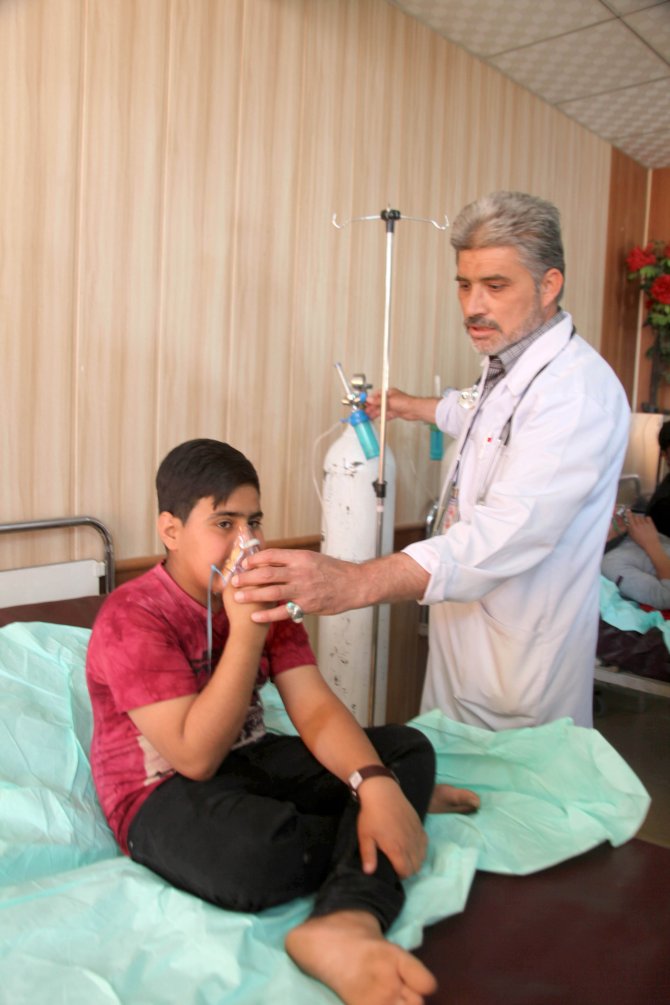 DAEŞ, klor gazı kullandı yüzlerce Türkmen hastanelere akın etti