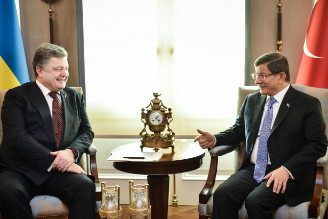 Ukrayna Cumhurbaşkanı Poroşenko, Başbakan Davutoğlu ile görüştü