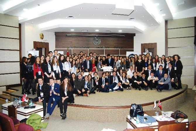 Gençliğin Kalbi Gaziantep Kolej Vakfında Attı