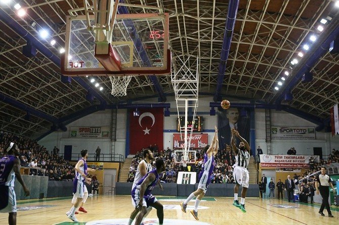 Büyükşehir Basket İstanbul Deplasmanında