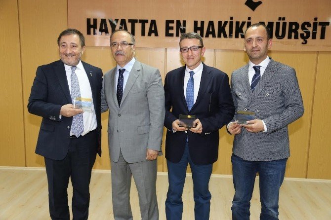 İş Adamlarından Girişimcilik Ve Kariyer