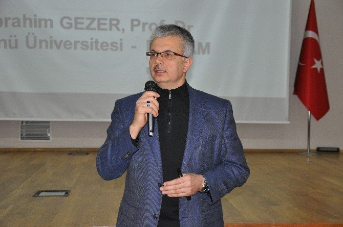 Öğrencilere Mehmet Akif Ersoy Anlatıldı