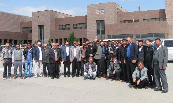 Kadiri Tarikatı Şeyhi Kutsal Topraklara Uğurlandı