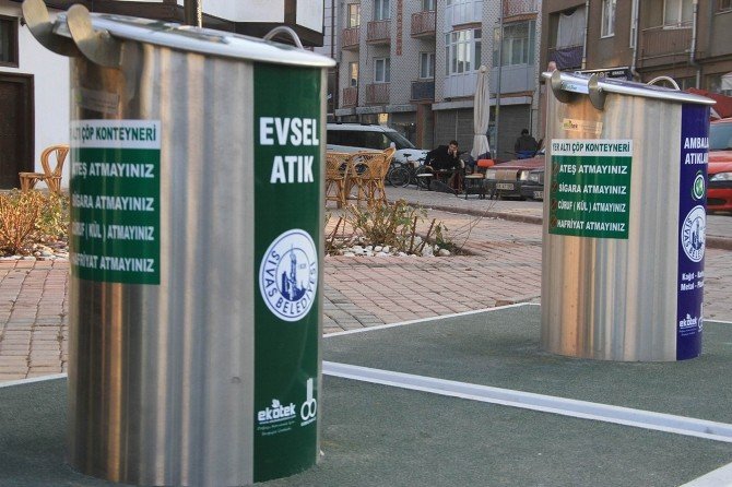 Sivas’ta Yeraltı Çöp Konteynerleri Yaygınlaşıyor