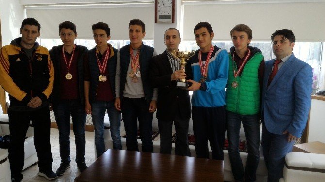 Soma Eml Oryantiring’de Türkiye Şampiyonu Oldu