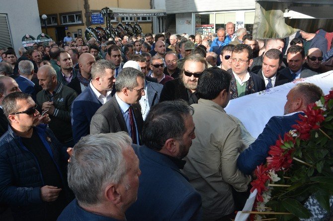 Ünlü Sanatçı Volkan Konak’ın Anne Acısı