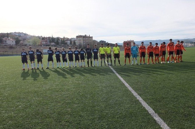 Bilecik U-15 Gençler Ligi Play-off Yarı Final Müsabakaları Nefes Kesecek