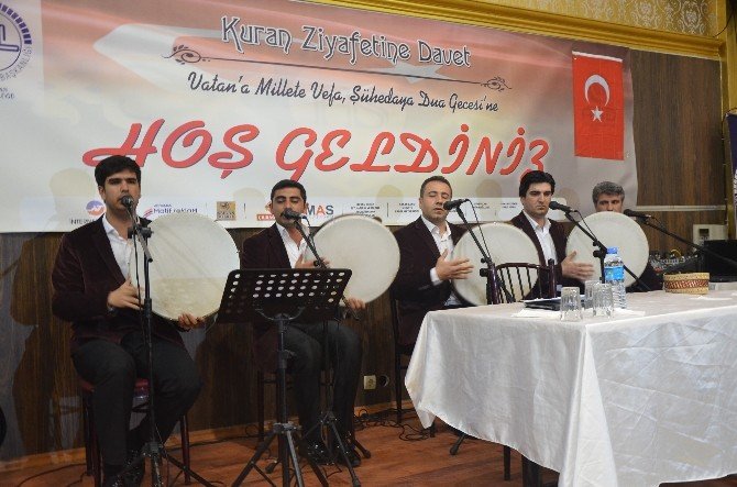 Şehitleri Anma Ve Kuran Ziyafeti Programı Düzenlendi