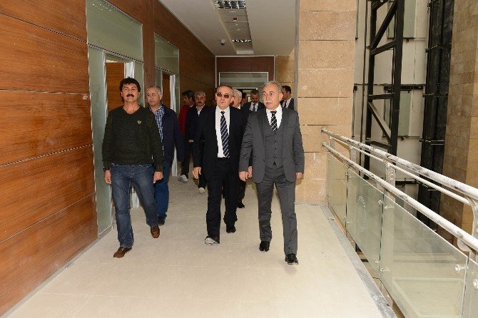 Adana Adliye Sarayı’nın Yüzde 50’si Tamamlandı