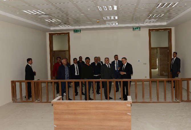Adana Adliye Sarayı’nın Yüzde 50’si Tamamlandı