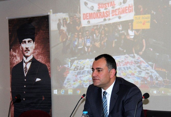 Sosyal Demokrasi Derneği Siyaset Okulu Çankaya Belediye Başkanı Alper Taşdelen’i Ağırladı