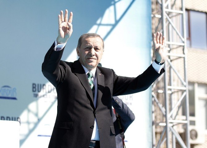 Cumhurbaşkanı Erdoğan, Burdur’da Anayasa Mahkemesi Başkanı’nı Eleştirdi