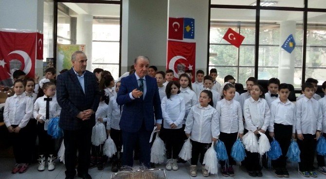 Kosova’da Türk Eğitimine GAÜN Desteği