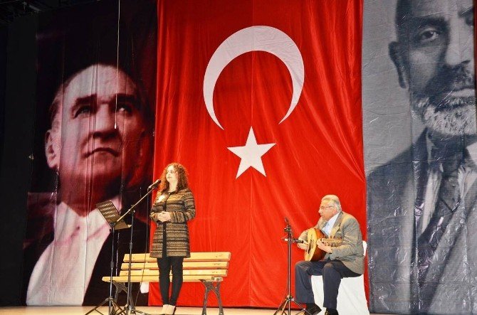 İstiklal Marşı’nın Kabulü Ve Mehmet Akif Ersoy’u Anma Günü Kilis’te Törenle Kutlandı