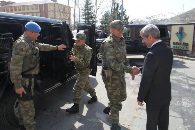 Jandarma Genel Komutanı Mendi Bitlis'te
