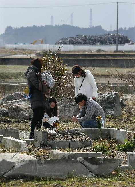 Japonya, 2011 Yılında Meydana Gelen Deprem Ve Tsunamide Hayatını Kaybedenleri Andı