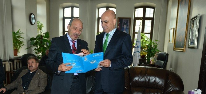 Ege Bölgesi Erzurum Dernekler Birliği Federasyonu Başkan Korkut’u Ziyaret Etti