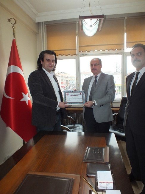 Bartın Barosu’na Teşekkür Belgesi Verildi