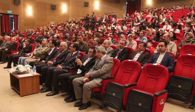 Elazığ’da İstikal Marşı’nın Kabulü Ve Mehmet Akif Ersoy’u Anma Programı Düzenlendi
