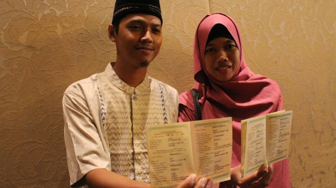 Katar'dan Endonezya'da yüz çifte lüks düğün