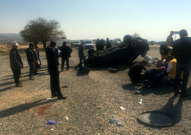 Gaziantep’te Araç Takla Attı: 3 Ölü, 1 Yaralı