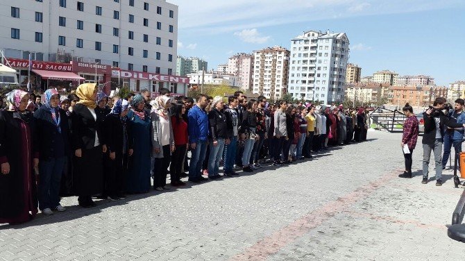 Konya’da Üniversiteli Kız Öğrencilerden Duyarlı Davranış