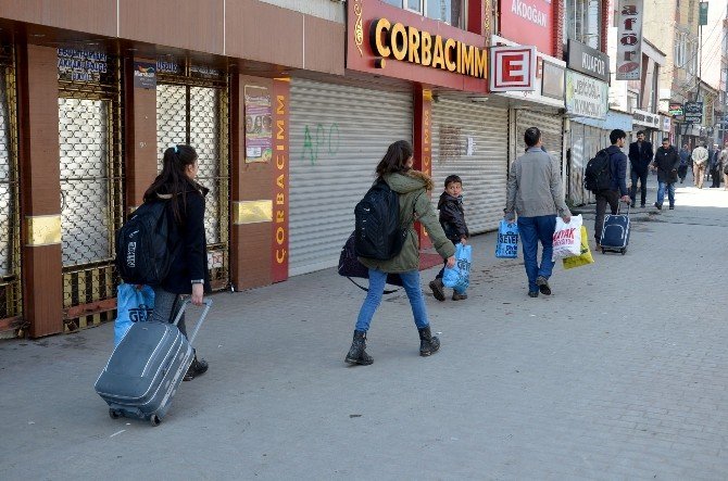 Yüksekova’da Sokağa Çıkma Yasağı Başlıyor