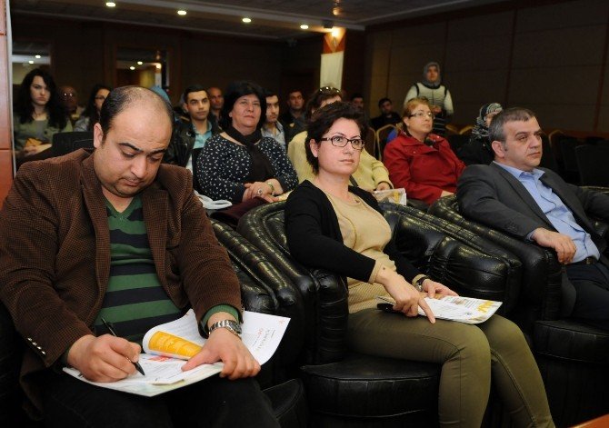 Sani Konukoğlu Hastanesi’nde Halka Açık Konferans