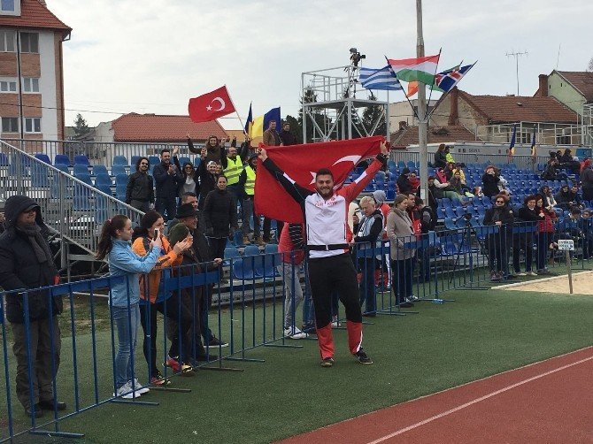 Osman Can Özdeveci Gülle Atmada Avrupa Şampiyonu Oldu