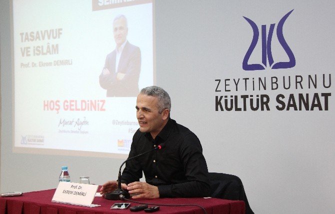 Prof. Dr. Ekrem Demirli: “Bizi İnsan Kılan Şey, Allah’a İman Etmektir”