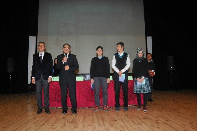 Akşehir’de Mehmet Akif Ersoy Paneli