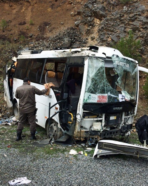 Tur Otobüsü Kazasında Ölü Sayısı 2’ye Çıktı