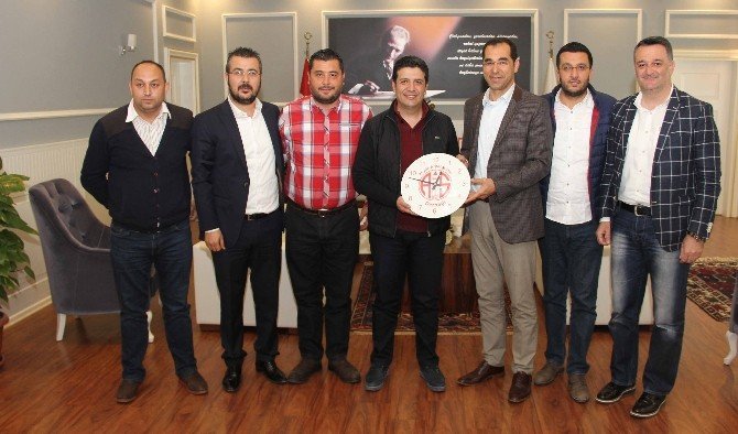 Büyük Antalyaspor Derneği’nden Başkan Genç’e Ziyaret