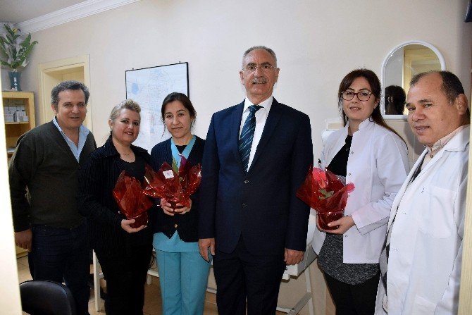 Başkan Kale, Sağlıkçıların Tıp Bayramı’nı Kutladı