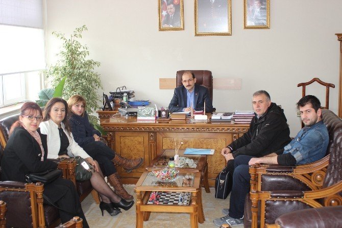 Uşak Belediyesi Ve STK’lar Çeçeli Kara Murat’ı Unutmadı