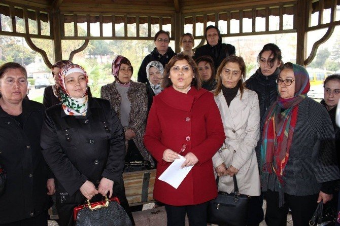 AK Parti’li Kadınlardan CHP’li Başkana Suç Duyurusu