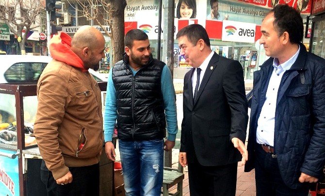 Edremit’te AK Partili Milletvekili Halkın Nabzını Tuttu