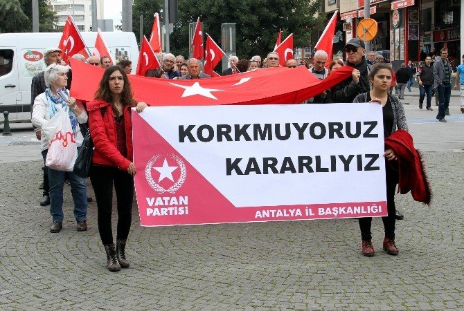 Vatan Partisi Antalya İl Teşkilatı Terörü Protesto Etti