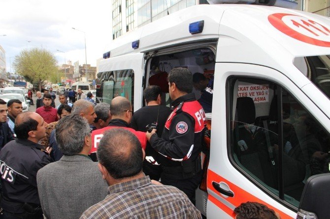 Şanlıurfa’da Telefon Alışverişi Kavgasında 5 Yaralandı