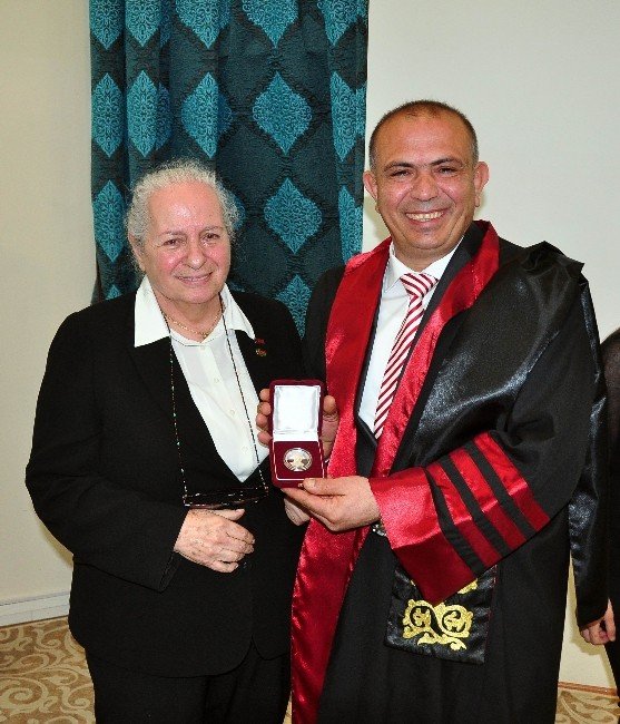 Konya’da Tıp Bayramında Teröre Ortak Mesaj