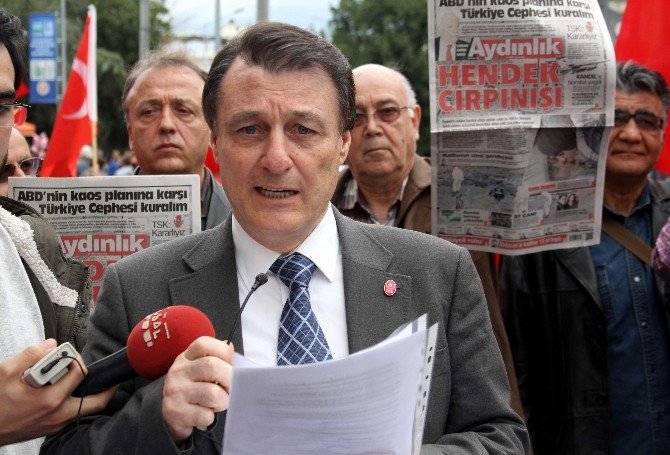 Vatan Partisi Antalya İl Teşkilatı Terörü Protesto Etti
