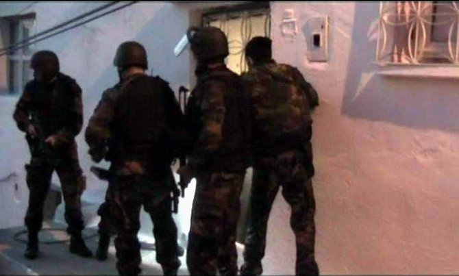 Aydın’da Terör Operasyonu: 30 Gözaltı