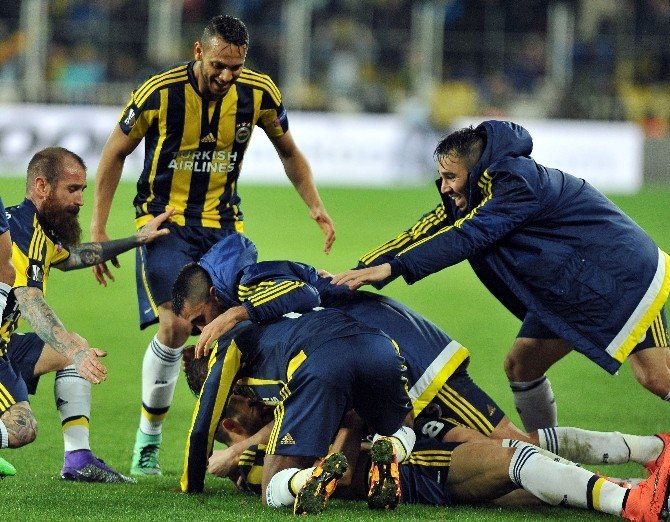Fenerbahçe’de Hedef Çeyrek Final