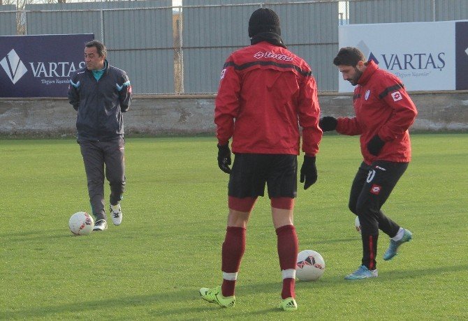 Vartaş Elazığspor, Karşıyaka Maçı Hazırlıklarını Sürdürdü