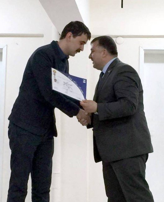 Şenkaya Halk Eğitim Uçuşa Geçti