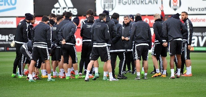 Beşiktaş, Antalyaspor Maçı Hazırlıklarını Sürdürüyor