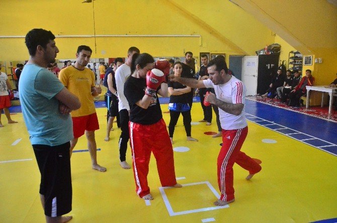 Adana’da Wushu Antrenör Hakem Ve Duan Kursu Sona Erdi